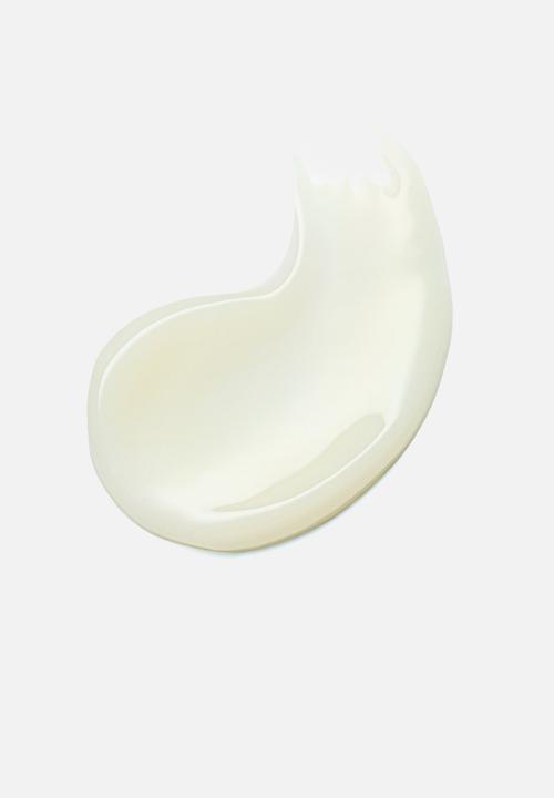 essence - milky GLAZED glossy lip balm - 01 Sheeriously Creamy