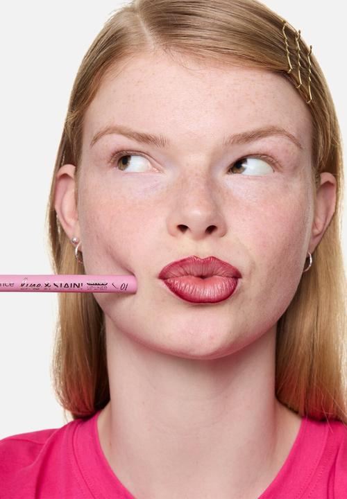 essence - line & STAIN! TATTOO LIP LINER - 01 Everyone`s Nude-Pink