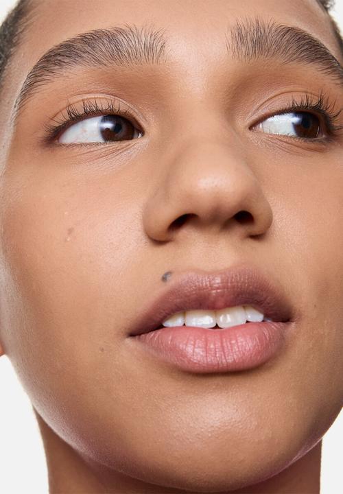 essence - silky BLUR PERFECTING PRIMER