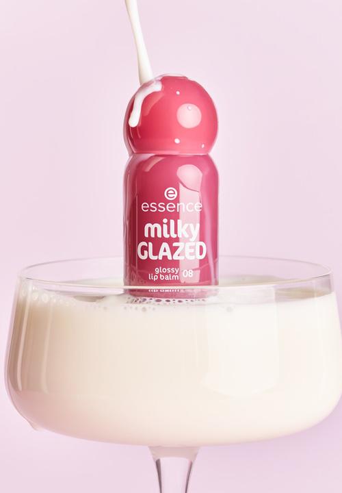 essence - milky GLAZED glossy lip balm - 08 Bubble Milk Tea
