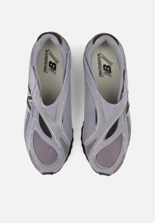 New Balance  - 204V - grey