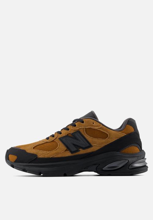 New Balance  - U2010V1 - brown