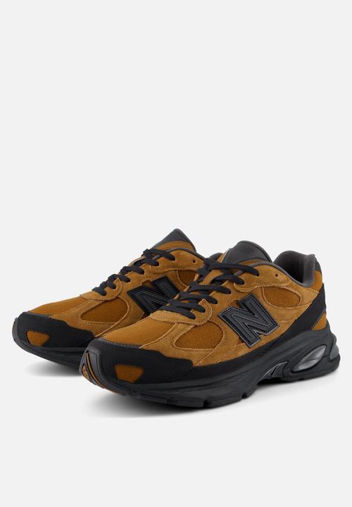 New Balance  - U2010V1 - brown