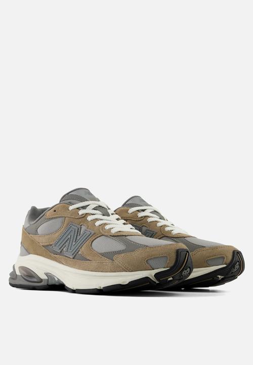 New Balance  - 2010 v1