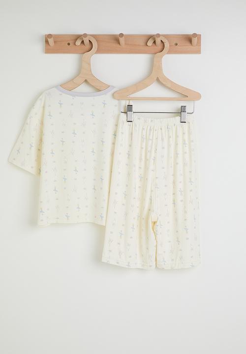 Pop Candy - Aop tee & shorts pj set - white
