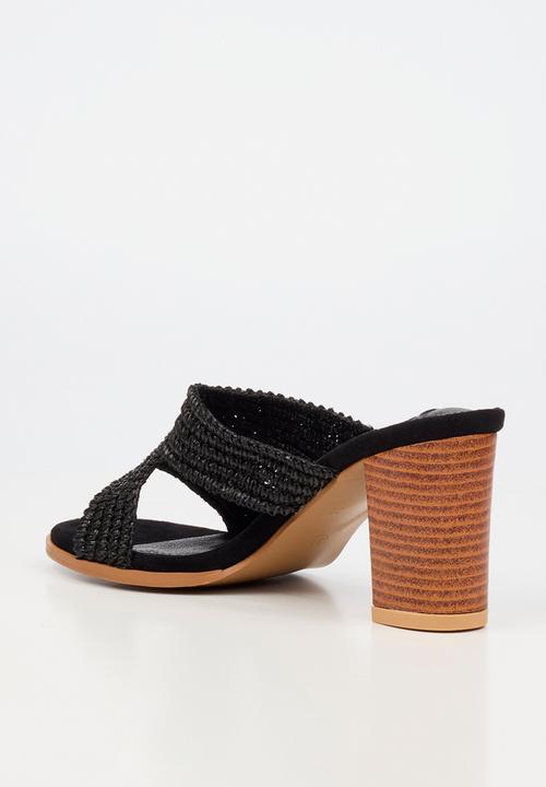 Miss Black - Ambrielle 1 raffia block heel - black