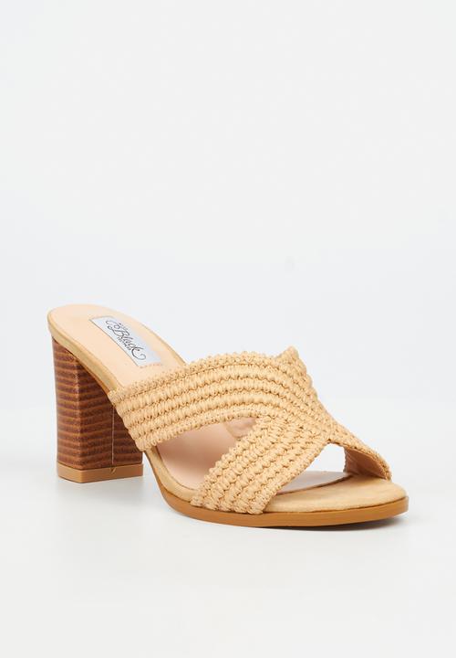 Miss Black - Ambrielle 1 raffia block heel - natural