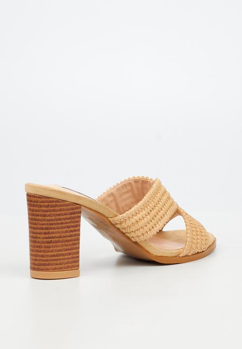 Miss Black - Ambrielle 1 raffia block heel - natural