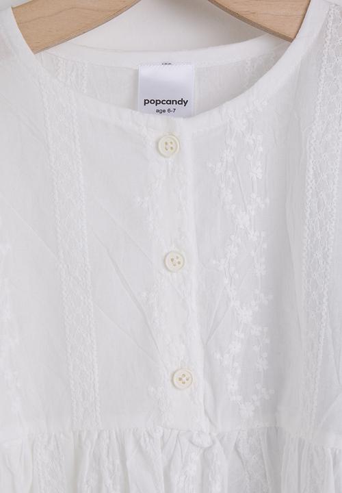 Pop Candy - Broderie blouse with denim shorts - white/blue