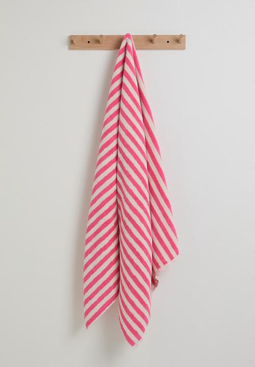 Pop Candy - Striped bath towel - cerise pink