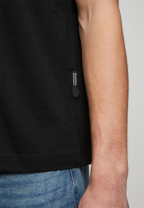 S.P.C.C - Surge Riven Tee  - Black