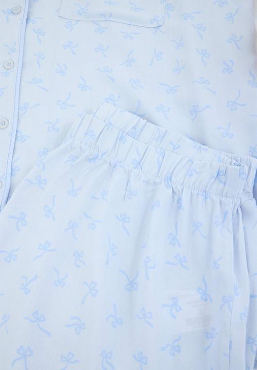 Trendyol - Plus piping ribbon patterned short pajama set - blue