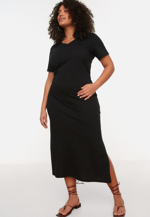 Trendyol - Plus v-neck slit cotton knitted dress - black