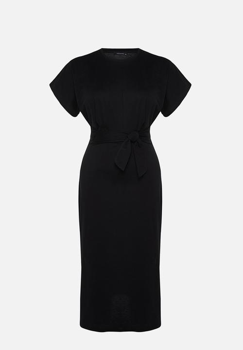 Trendyol - Plus straight cut tie detail slit cotton midi dress - black