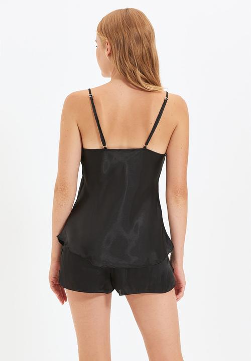 Trendyol - Lace pajama set - black