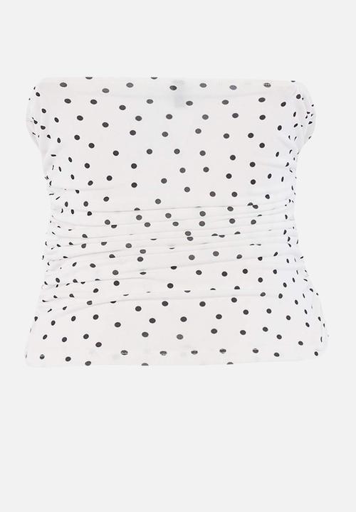 Trendyol - Polka Dot Strapless Knit Blouse with Accessory Detail - Black and White