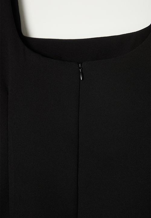 Trendyol - Plus premium square neck inside wire dress - black