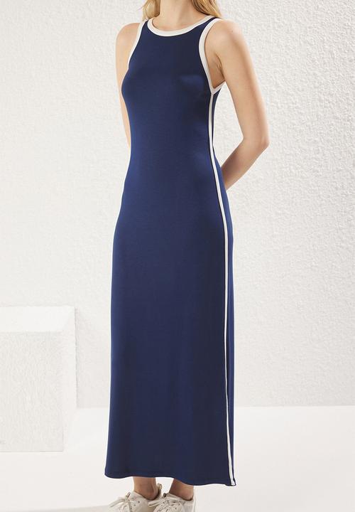 Trendyol - Colour Block Slit Maxi Knit Dress with Piping Detail - Navy Blue