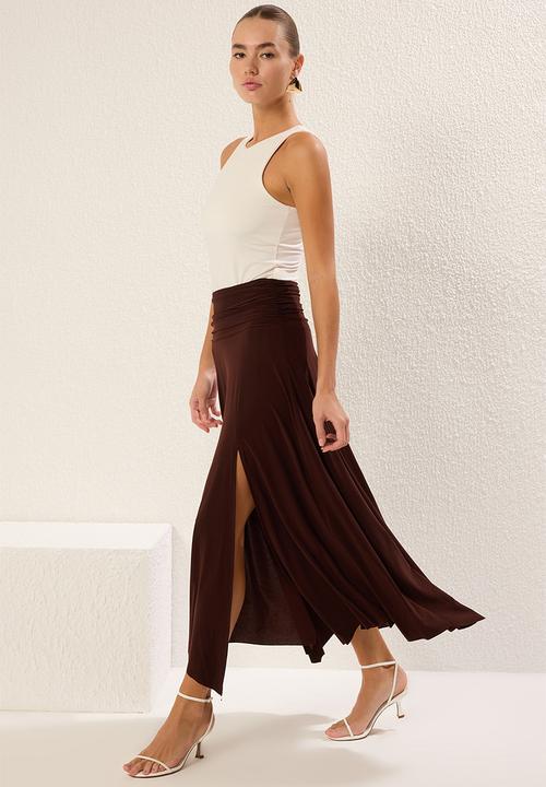 Trendyol - Waist Detail Slit Maxi Knit Skirt - Brown