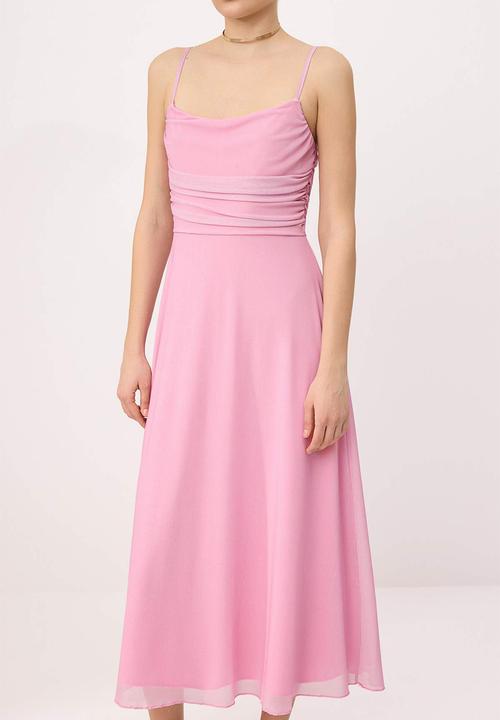 Trendyol - A-Line Tulle Midi Dress with Thin Straps - Light Pink