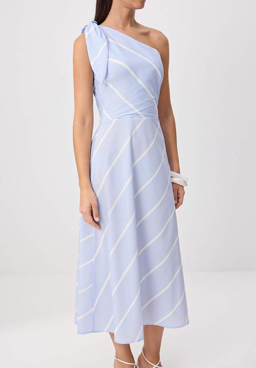 Trendyol - Striped Ribbon Detail One-Sleeve Midi Dress - Blue
