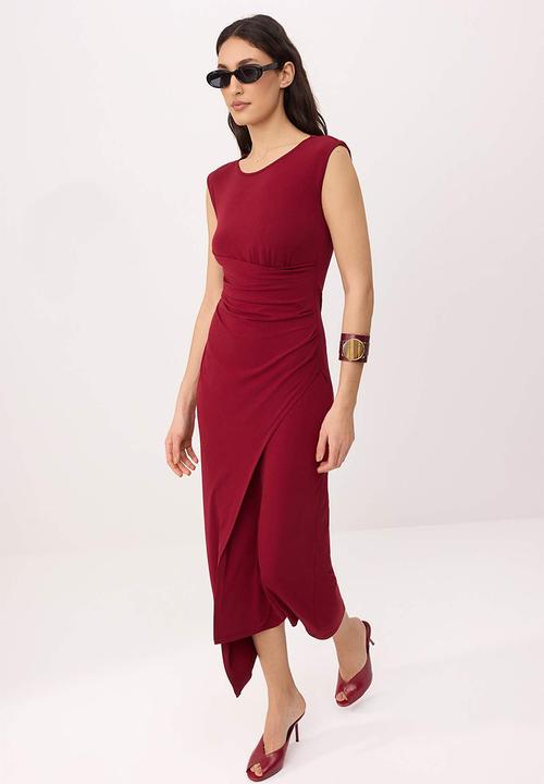 Trendyol - A-Line Ruched Midi Knit Dress - Burgundy