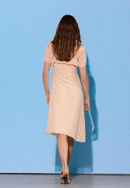 Trendyol - Limited Edition Bodycon Lace Dress with Balloon Sleeves - Powder