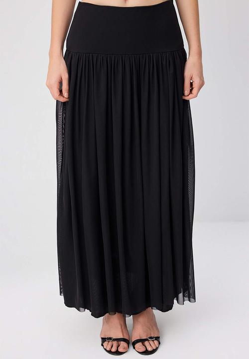 Trendyol - Asymmetric Collar Tulle Top and Bottom Set - Black