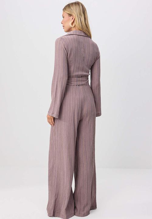 Trendyol - Double-Breasted Blouse and Relaxed-Fit Trousers Set - Grey