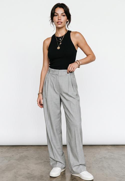 Trendyol - Double-Pleat Wide-Leg Trousers - Grey