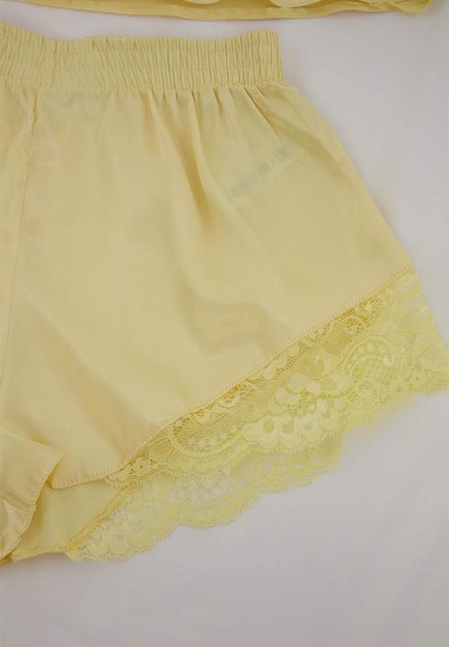 Trendyol - Lace rope strap satin shorts pajamas set - yellow