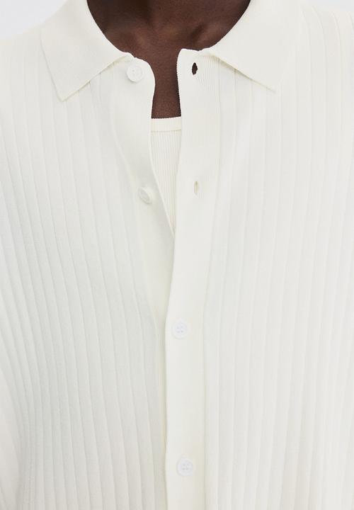 H&M - Regular fit rib-knit shirt - cream