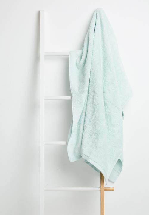 Sixth Floor - Blue bath sheet
