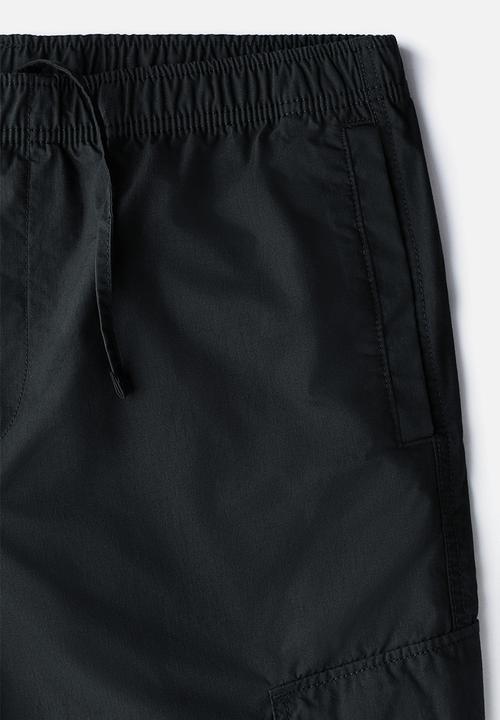 H&M - Regular fit cargo trousers - black