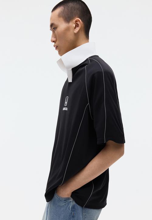 H&M - Oversized fit printed football shirt - black/honda