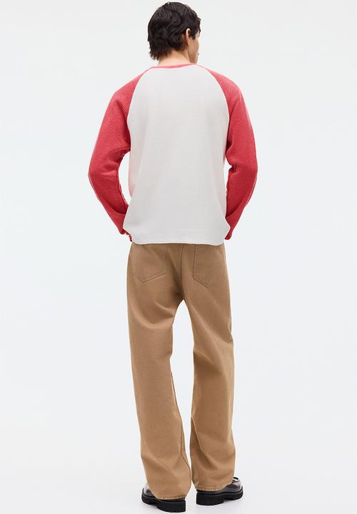 H&M - Regular fit waffled jersey top - red/colour block