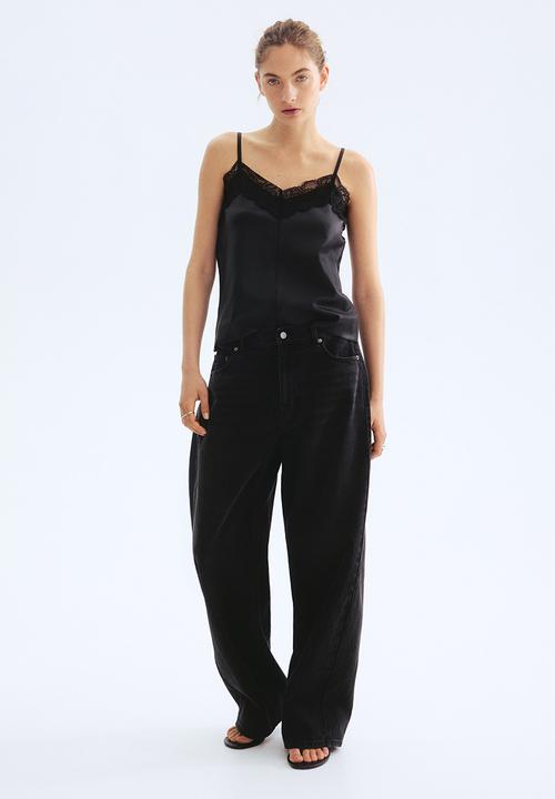 H&M - Lace-trimmed strappy top - black