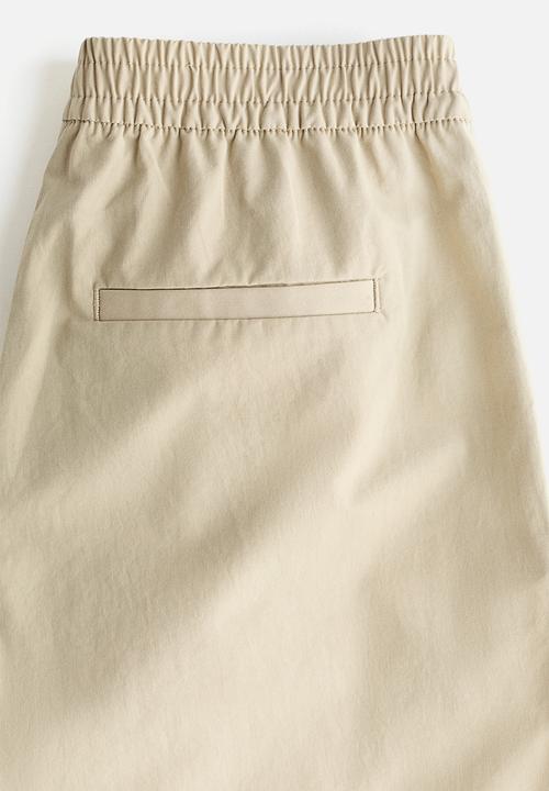 H&M - Barrel-leg twill trousers - beige