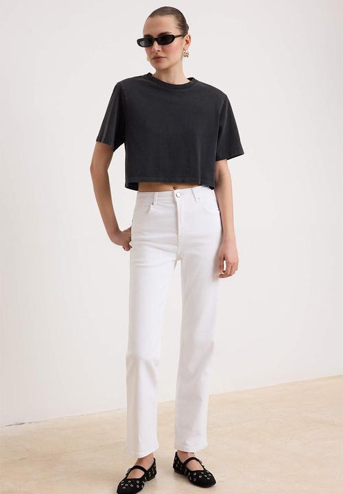 Trendyol - High-Waist Stretch Straight-Leg Jeans - Ecru
