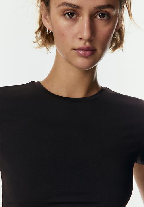 H&M - Fitted microfibre t-shirt - dark brown