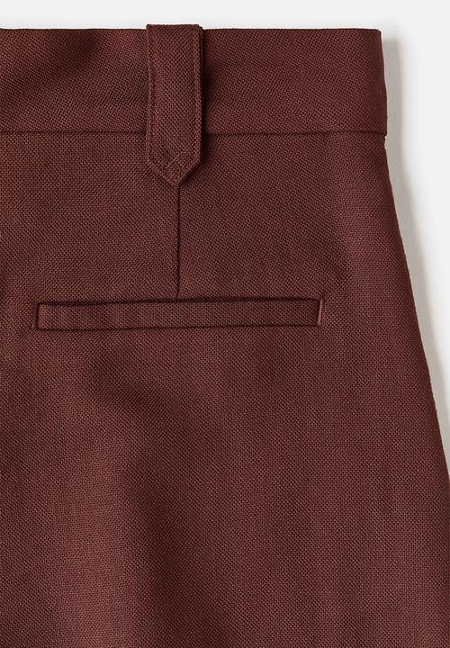 H&M - Pleat-front shorts - rust brown