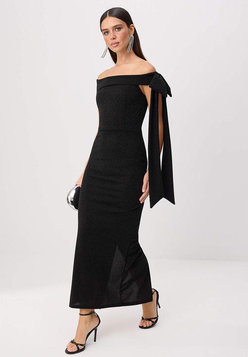 Trendyol - Glitter Shoulder Lace Detail Bodycon Evening Dress - Black