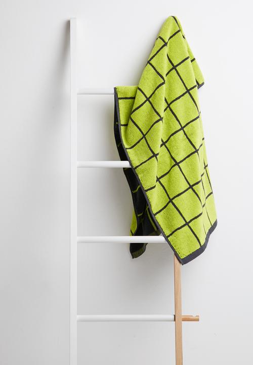 Sixth Floor - Grid bath towel