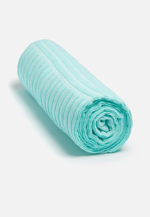 Sixth Floor - Lines bath towel