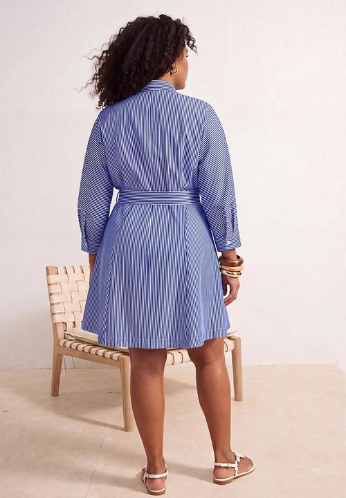 Trendyol - Plus woven dress - blue-multicolor
