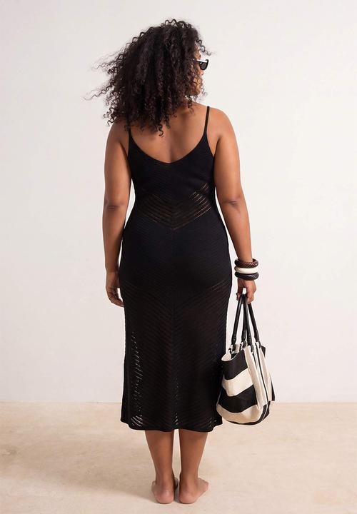 Trendyol - Plus beachwear midi v-neck knitwear beach dress - black