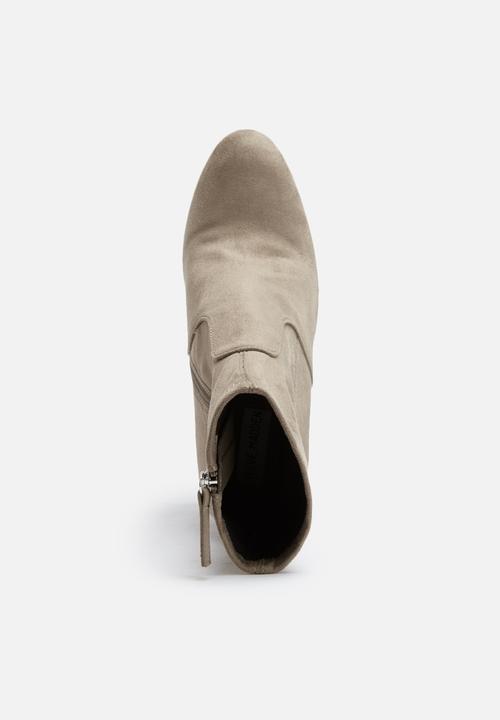 Steve Madden - Editt