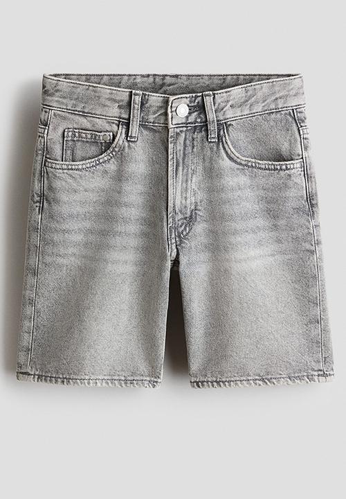 H&M - Loose-fit denim shorts - grey