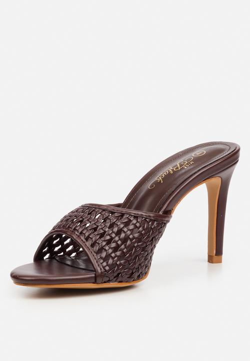 Miss Black - Nelly 8 macrame heel - chocolate