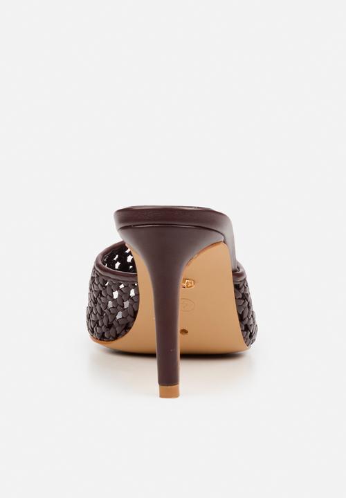 Miss Black - Nelly 8 macrame heel - chocolate